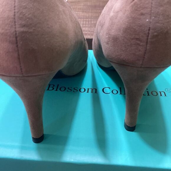 De Blossom Collection Tan open toe heels - Picture 5 of 6